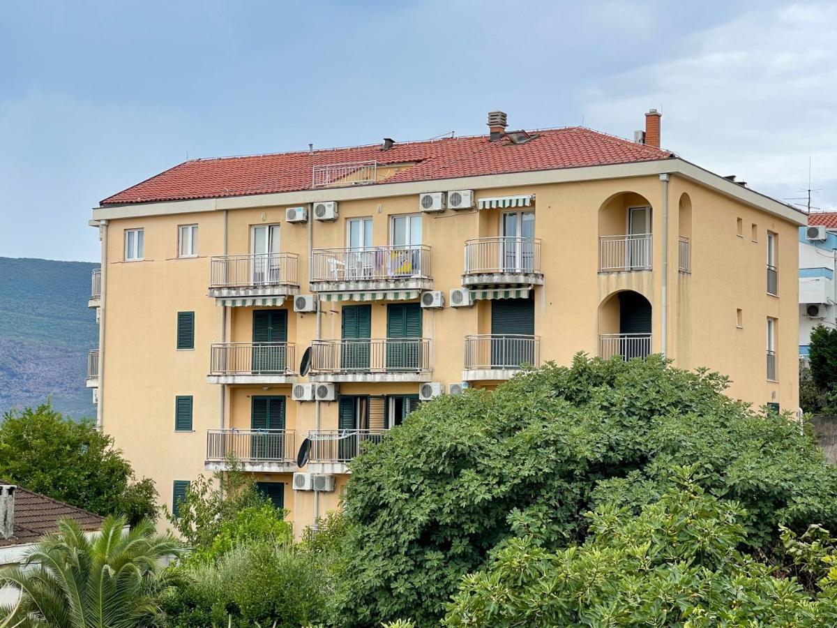 Apartments Milano Herceg Novi Eksteriør bilde