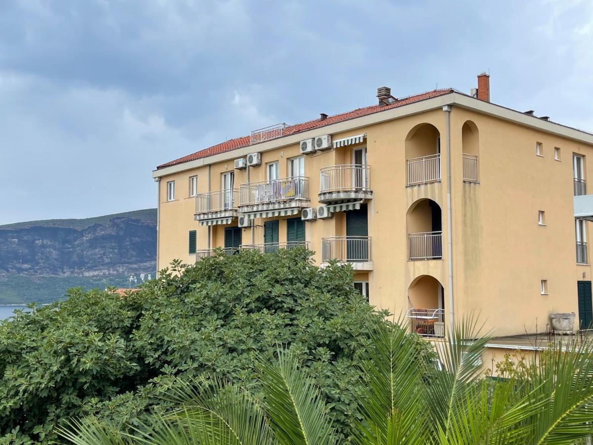 Apartments Milano Herceg Novi Eksteriør bilde